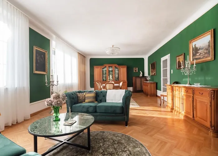 Renoviertes Mit Garten In Ruhelage Apartment *