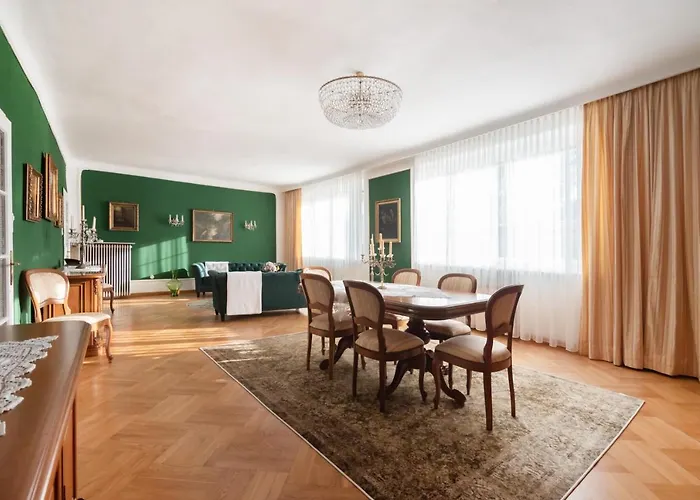 Apartment Renoviertes Mit Garten In Ruhelage *