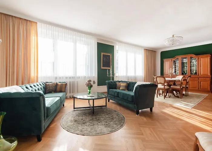 Apartment Renoviertes Mit Garten In Ruhelage *
