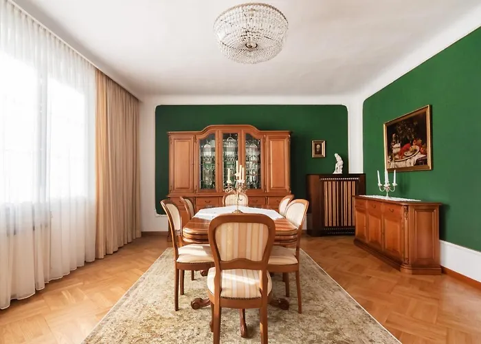 Apartment Renoviertes Mit Garten In Ruhelage