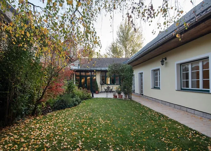 Apartment Renoviertes Mit Garten In Ruhelage *